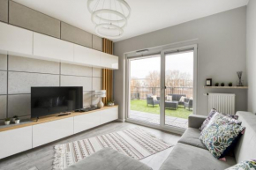 Gama Home Glebocka 5D, 2-6 Guests, Warsaw